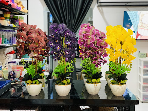 KEDAI HADIAH TUAN HISYAM