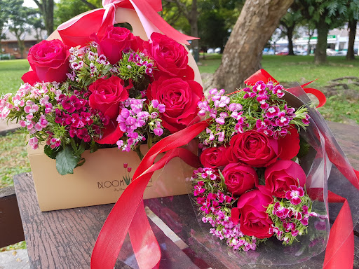 Bunch & Bundles Florist