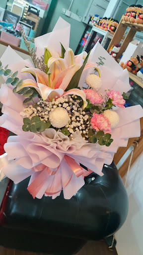 Canrose Floristry Setia Alam