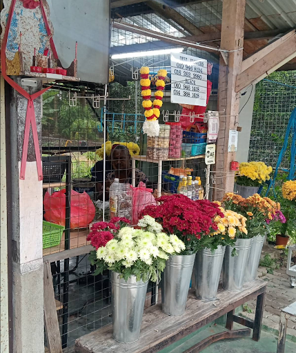 DEVI'S FLOWERS CORNER