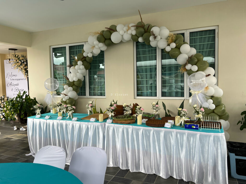 D'Florist & Gift Centre - MAIN SHOP
