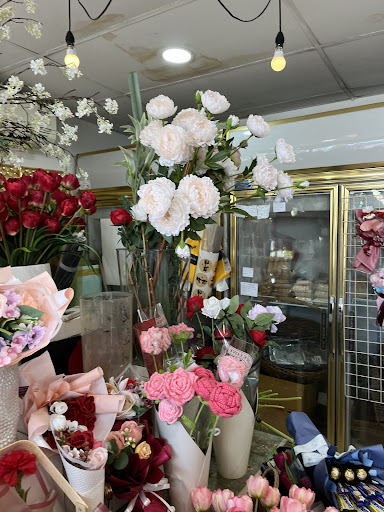 Nor Florist And Souvenir