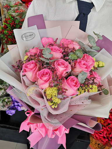 U.E Florist & Gift